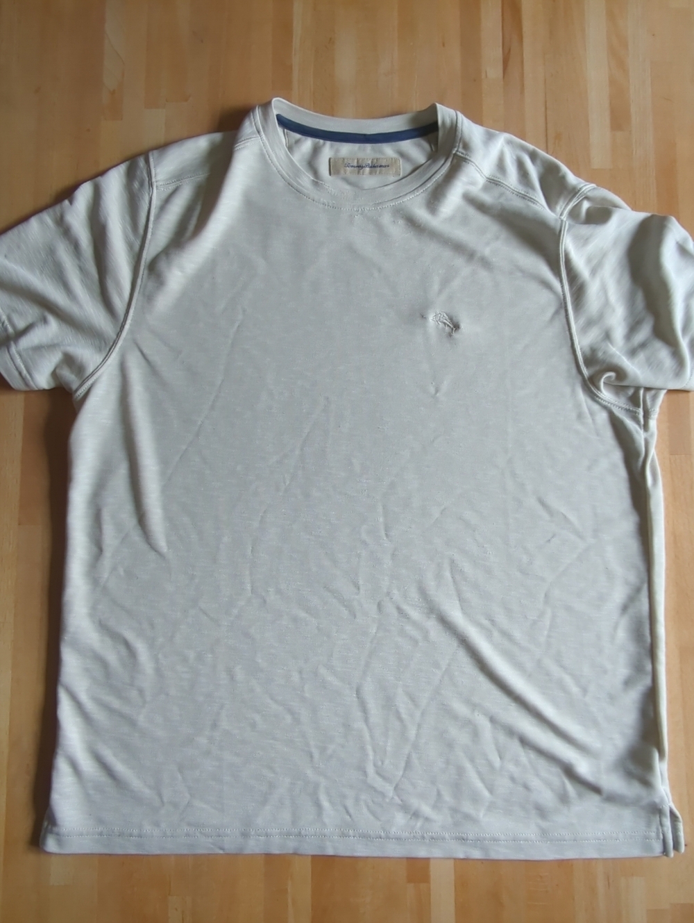 Tommy Bahama Light Beige Short Sleeve Tee, Size Large